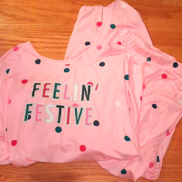 Joyspun Other - NEW 3x pink PJs set 💗 top bottom holiday